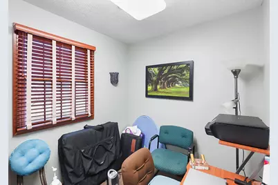 860 E Franklin Street #Unit D, Centerville, OH 45459 - Photo 8