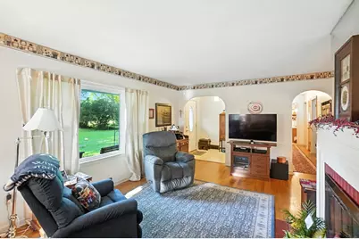 2064 Fairfield Pike, Springfield, OH 45502 - Photo 8