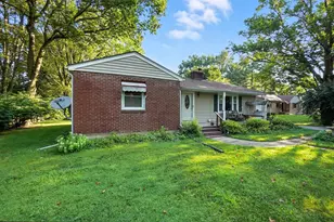 2064 Fairfield Pike, Springfield, OH 45502 - Photo 4