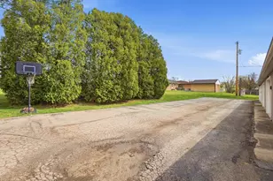 1052 Cheyenne Ave, Springfield, OH 45503 - Photo 24