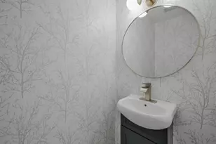 732 Grandview Dr, Springfield, OH 45503 - Photo 14