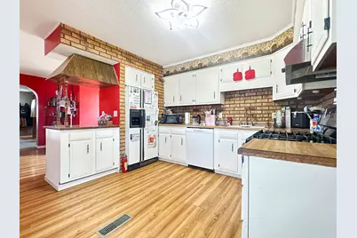 911 Miami Street, Urbana, OH 43078 - Photo 14