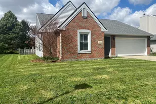 408 Deerwood Dr, Piqua, OH 45356 - Photo 2