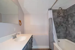 2125 S Smithville Rd, Dayton, OH 45420 - Photo 24