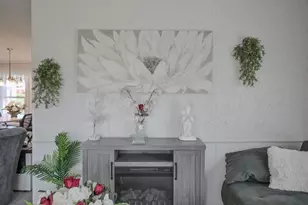 12218 Sandi Ln, Medway, OH 45341 - Photo 8