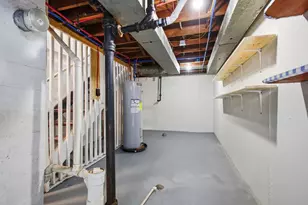 412 Cape Cod Dr, Springfield, OH 45505 - Photo 24