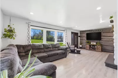 2930 E Leffel Lane, Springfield, OH 45505 - Photo 8