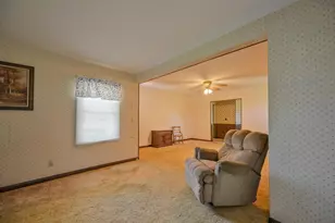 3057 Springfield Xenia Rd, Springfield, OH 45506 - Photo 6