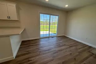 116 Village Pkwy, Jackson Center, OH 45334 - Photo 6