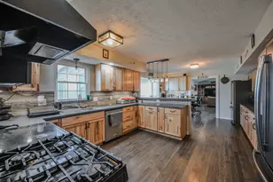 11450 Plattsburg Rd, South Charleston, OH 45368 - Photo 12