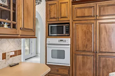 999 Brookwood Drive, Troy, OH 45373 - Photo 18