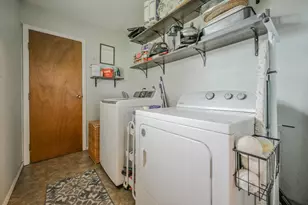 303 Villa Dr, New Carlisle, OH 45344 - Photo 16