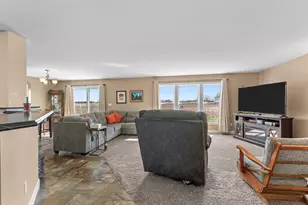 1706 Applejack Dr, Wapakoneta, OH 45895 - Photo 10