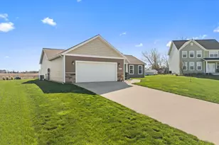 1706 Applejack Dr, Wapakoneta, OH 45895 - Photo 4