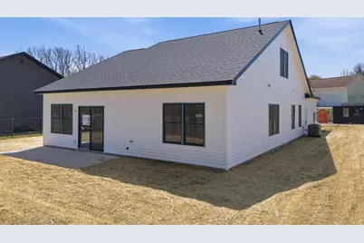 1758 Northpoint Lane, Springfield, OH 45503 - Photo 4