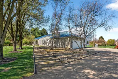 2685 Kilkenny Court, Springfield, OH 45503 - Photo 4