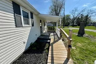 4744 Oxtoby St, Springfield, OH 45505 - Photo 2
