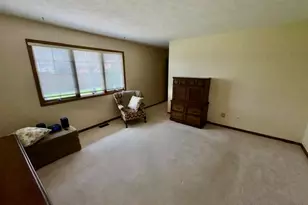 1013 Abington Pl, Springfield, OH 45503 - Photo 12