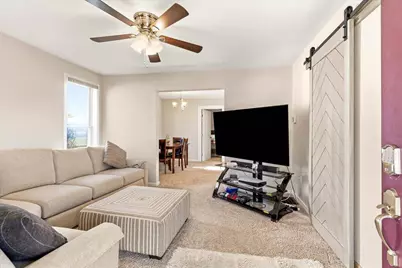 526 W Chillicothe Avenue, Bellefontaine, OH 43311 - Photo 8