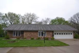 1031 Armsgate Rd, Springfield, OH 45503 - Photo 1