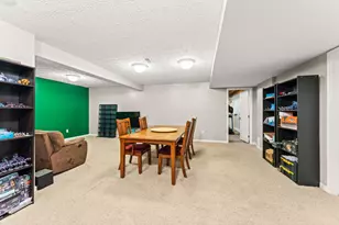 4192 Grace Cir, Beavercreek, OH 45431 - Photo 56