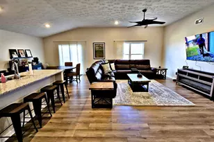 1702 Chevington Chase, Troy, OH 45373 - Photo 18