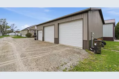 706 Buchanan Street, Wapakoneta, OH 45895 - Photo 38