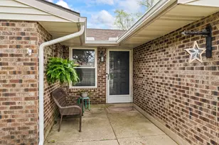 5454 Johannsen Dr, Dayton, OH 45424 - Photo 4
