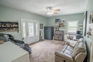 8555 Lochard Rd, Sidney, OH 45365 - Photo 14
