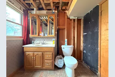 448 Ontario Avenue, Bellefontaine, OH 43311 - Photo 22