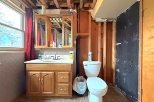 448 Ontario Ave, Bellefontaine, OH 43311 - Photo 22