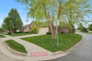 622 Willow Point Ct, Troy, OH 45373 - Photo 44