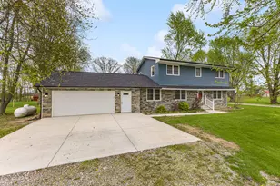 23634 Center St, Raymond, OH 43067 - Photo 2