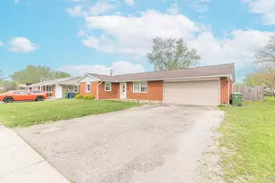 1720 Fair Oaks Dr, Sidney, OH 45365 - Photo 2