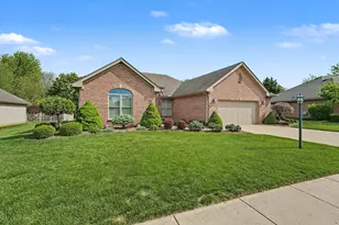 9842 Scotch Pine Dr, Springboro, OH 45066 - Photo 8