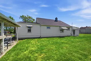 111 S Wagner Ave, Wapakoneta, OH 45895 - Photo 42