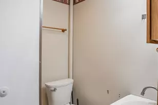 220 Racer St, Troy, OH 45373 - Photo 22