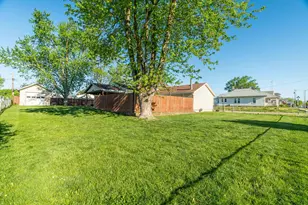 220 Racer St, Troy, OH 45373 - Photo 24