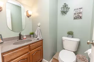 1675 Laurel Creek Dr, Troy, OH 45373 - Photo 22