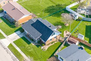 320 N Garber Dr, Tipp City, OH 45371 - Photo 46
