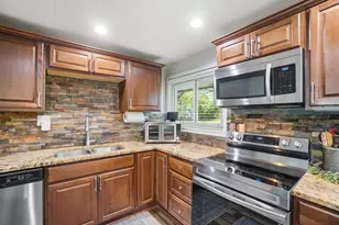 9226 Stephanie St, Dayton, OH 45458 - Photo 12