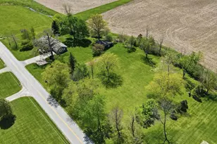 14031 Kohler Rd, Wapakoneta, OH 45895 - Photo 4