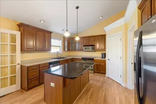 841 Willow Rd, Springfield, OH 45502 - Photo 12