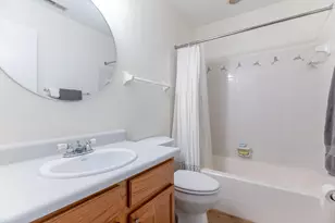 1238 Hollowbrook Dr, Dayton, OH 45458 - Photo 20