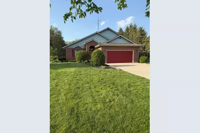 5825 Washington Pike Road, Saint Marys, OH 45885 - Photo 2