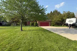 5825 Washington Pike Rd, Saint Marys, OH 45885 - Photo 4