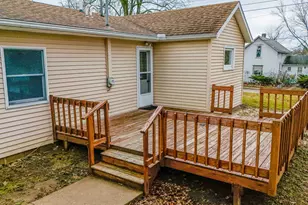 216 Carter Ave, Bellefontaine, OH 43311 - Photo 4