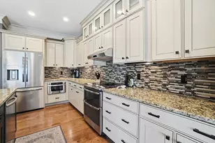 980 Greenmantle Dr, Troy, OH 45373 - Photo 18