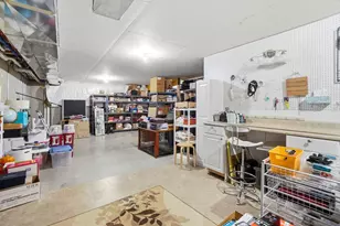 980 Greenmantle Dr, Troy, OH 45373 - Photo 68