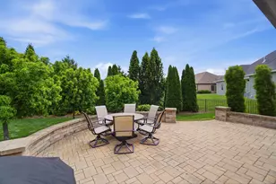 980 Greenmantle Dr, Troy, OH 45373 - Photo 76